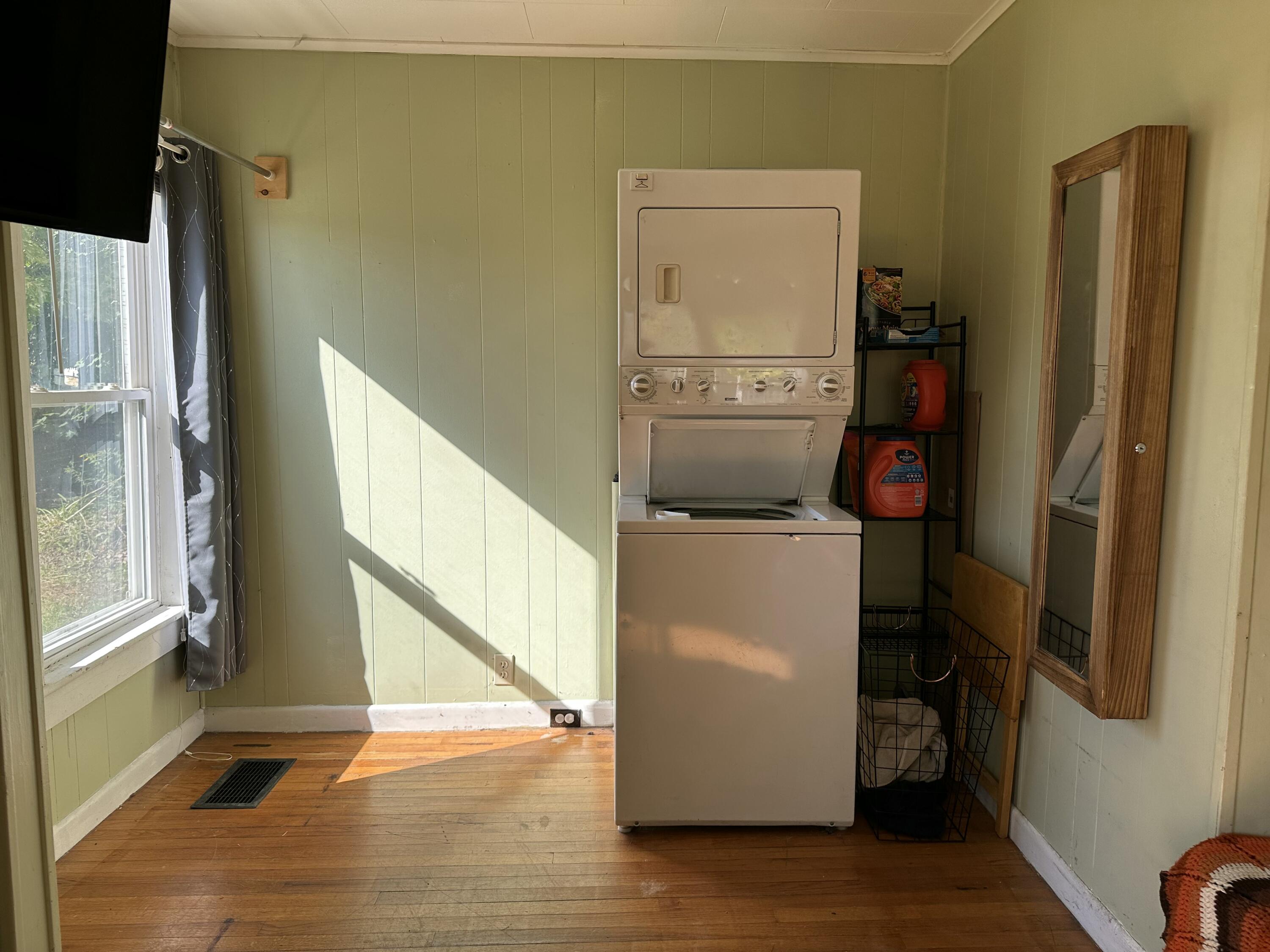 4 Sebec Court Milo, ME 04463 - Photo 25 of 30 laundry