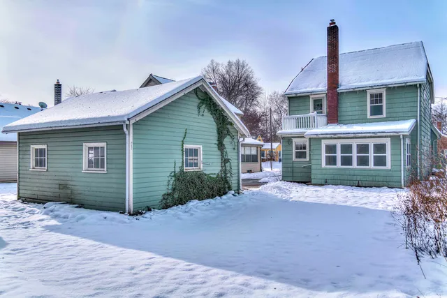 $189,900 | 1105 South Webster Street, Jackson, MI 49203