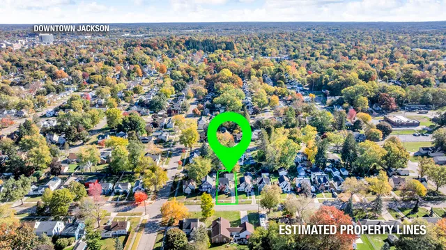 $189,900 | 1105 South Webster Street, Jackson, MI 49203