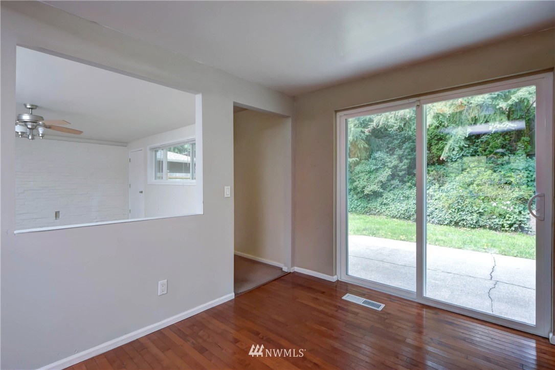 21801 3rd Place West Bothell, WA 98021 - Photo 6 of 20