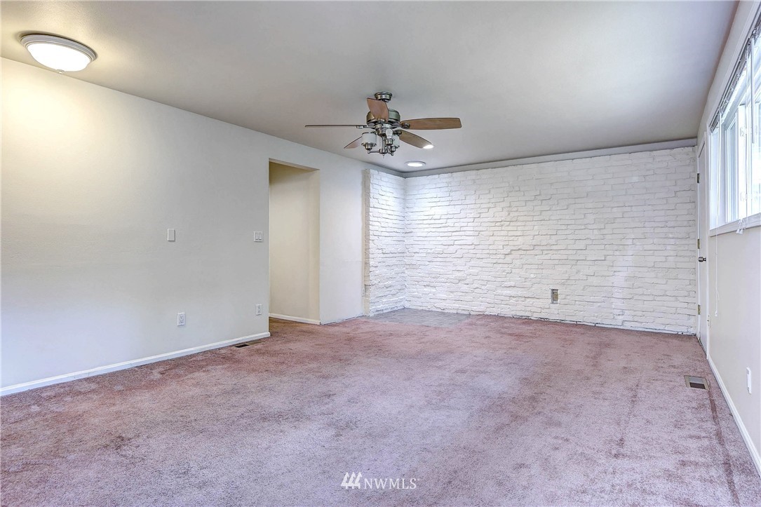 21801 3rd Place West Bothell, WA 98021 - Photo 7 of 20
