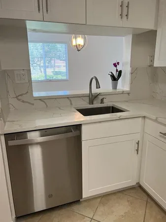 $2,399 | 735 Northwest 91st Terrace, Plantation, FL 33324