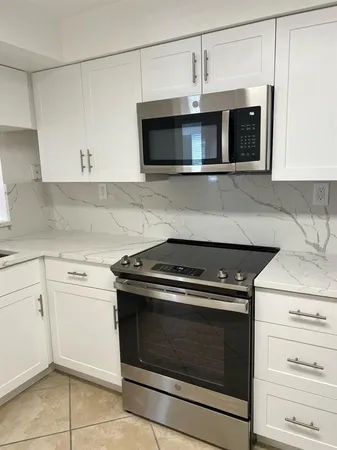 $2,399 | 735 Northwest 91st Terrace, Plantation, FL 33324