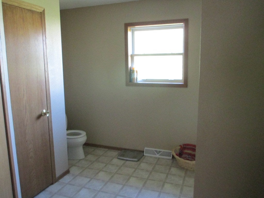 630 Maple Street Tipton, IA 52772 - Photo 15 of 25 Gallery Image 15