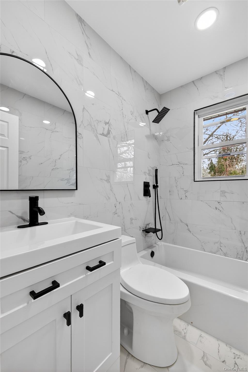 34 Propose Road Shirley, NY 11967 - Photo 20 of 40