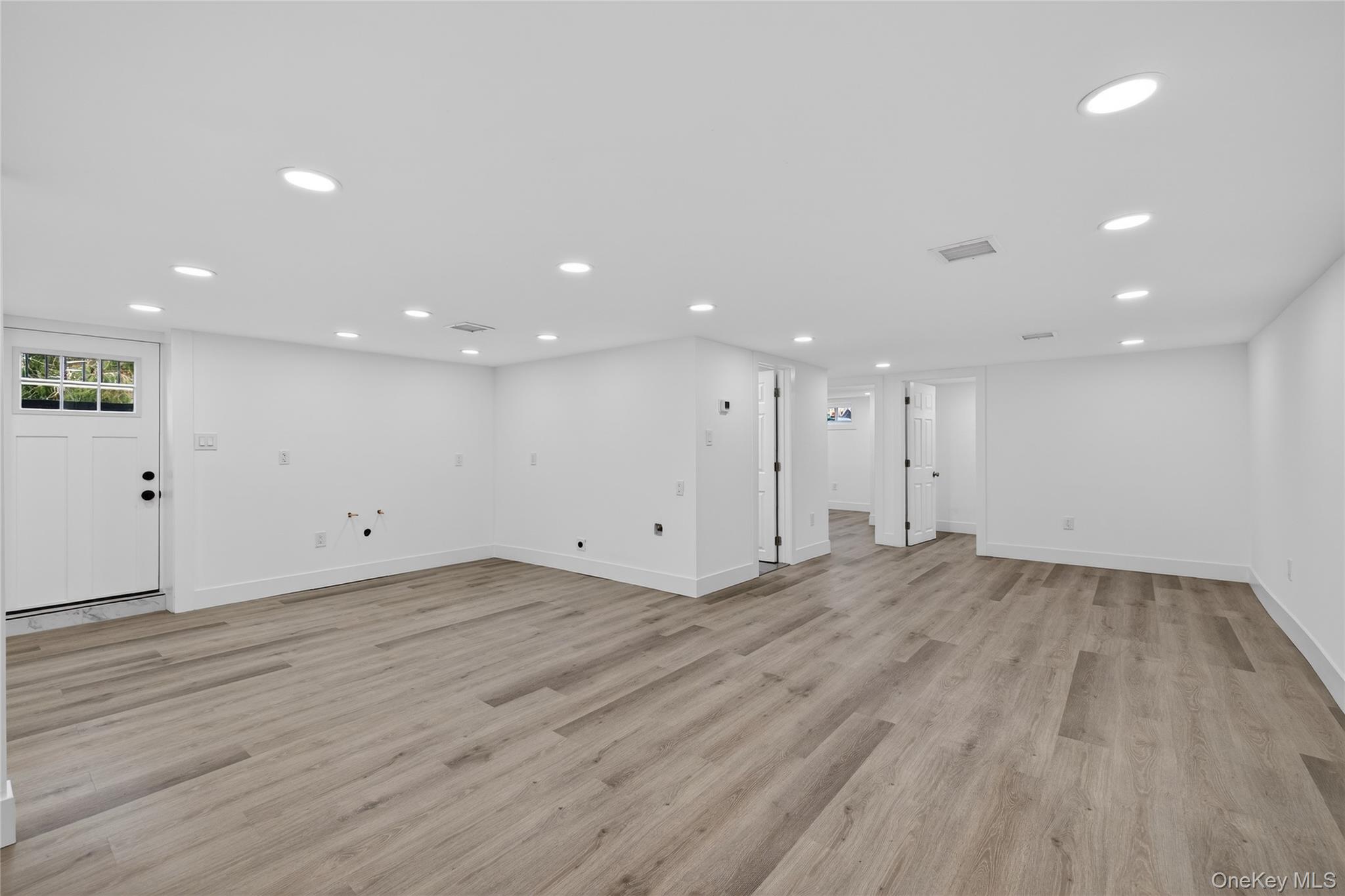 34 Propose Road Shirley, NY 11967 - Photo 22 of 40