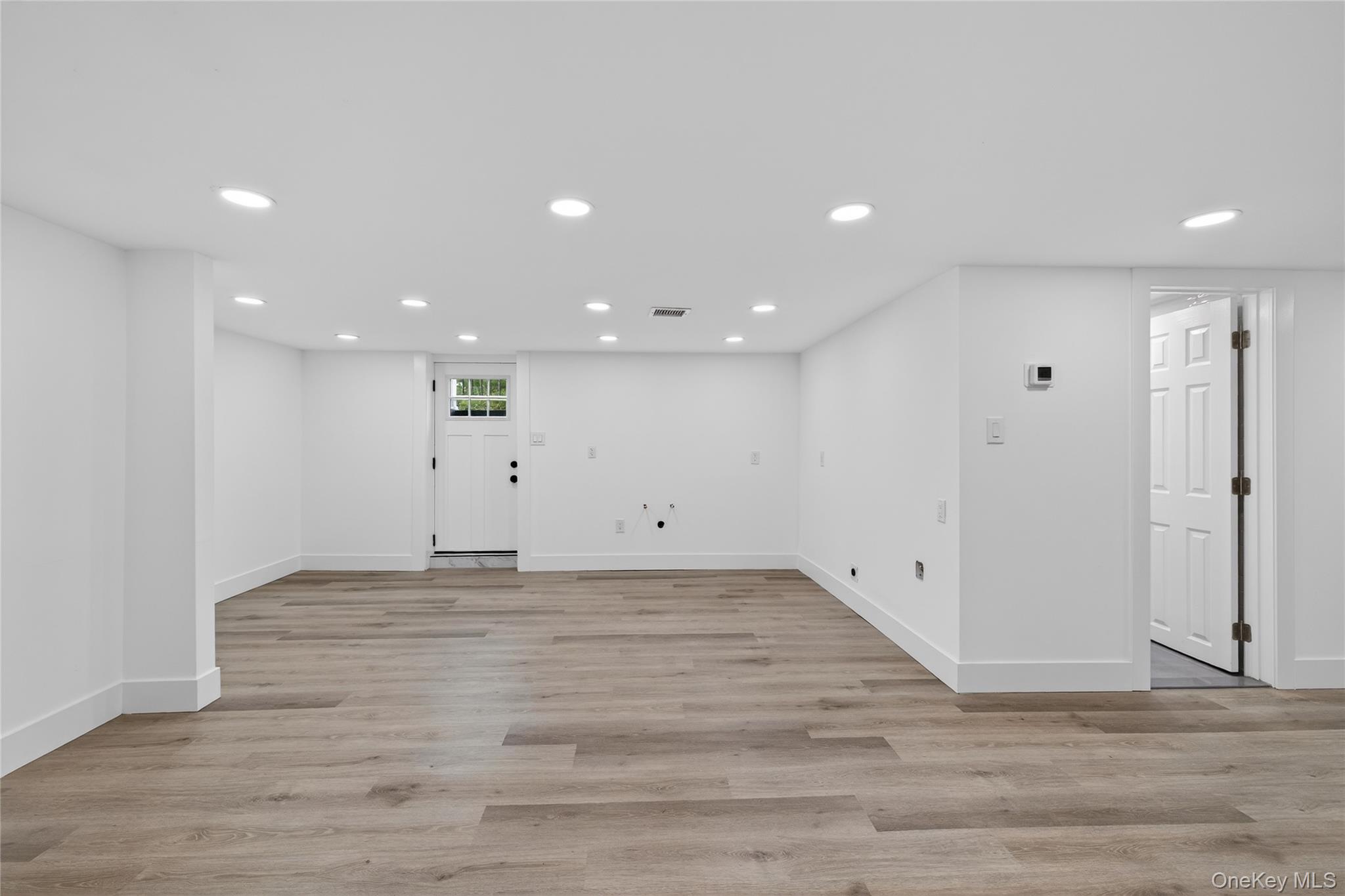 34 Propose Road Shirley, NY 11967 - Photo 23 of 40