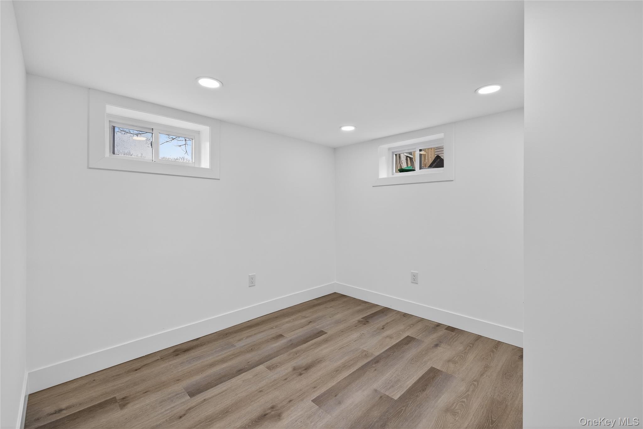 34 Propose Road Shirley, NY 11967 - Photo 27 of 40