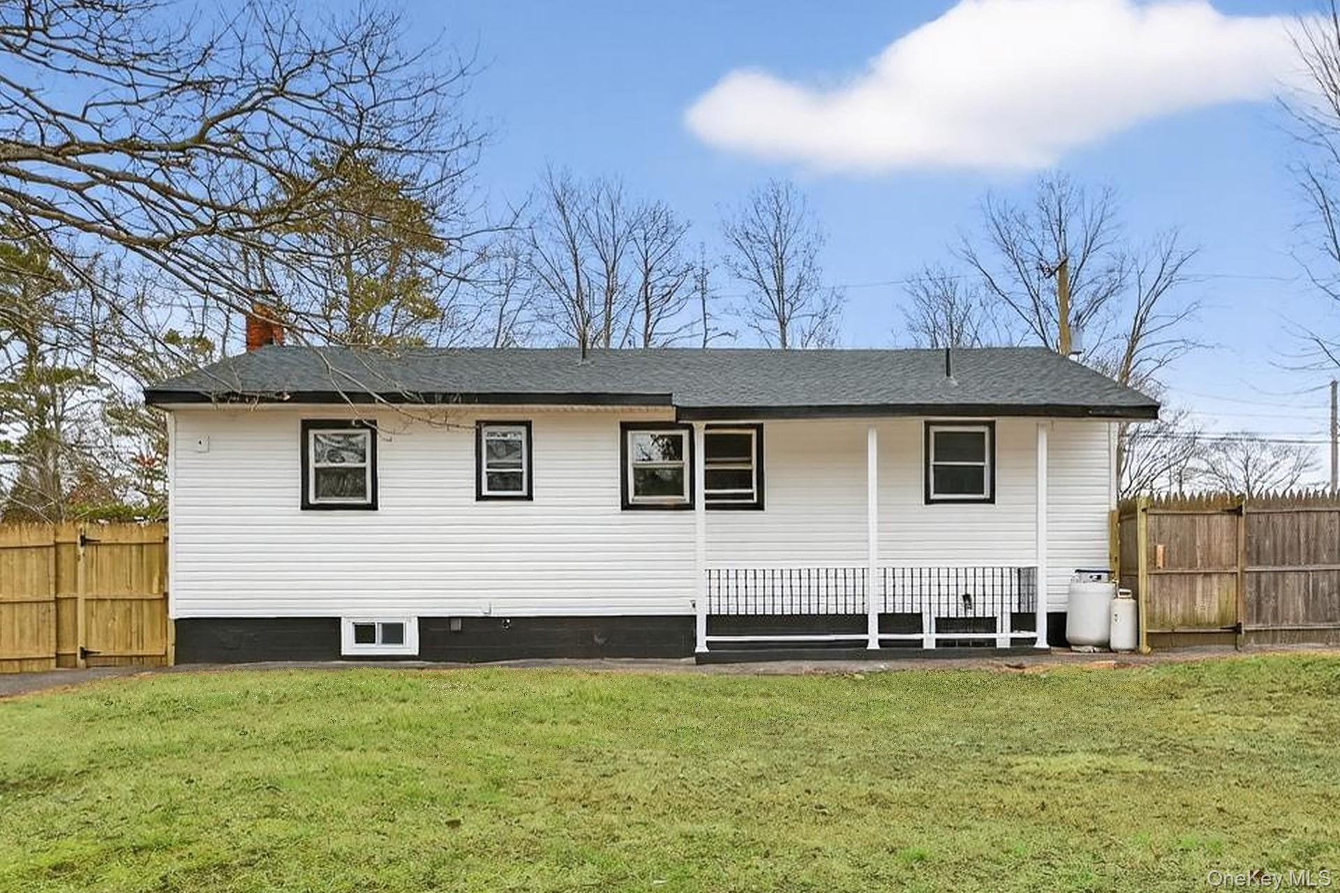 34 Propose Road Shirley, NY 11967 - Photo 35 of 40