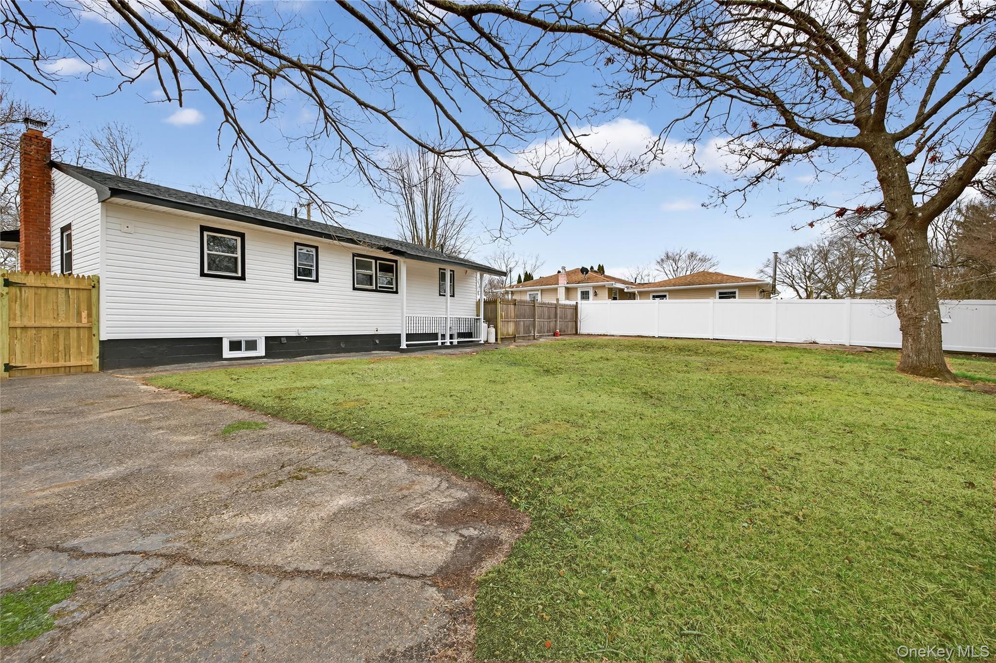 34 Propose Road Shirley, NY 11967 - Photo 39 of 40