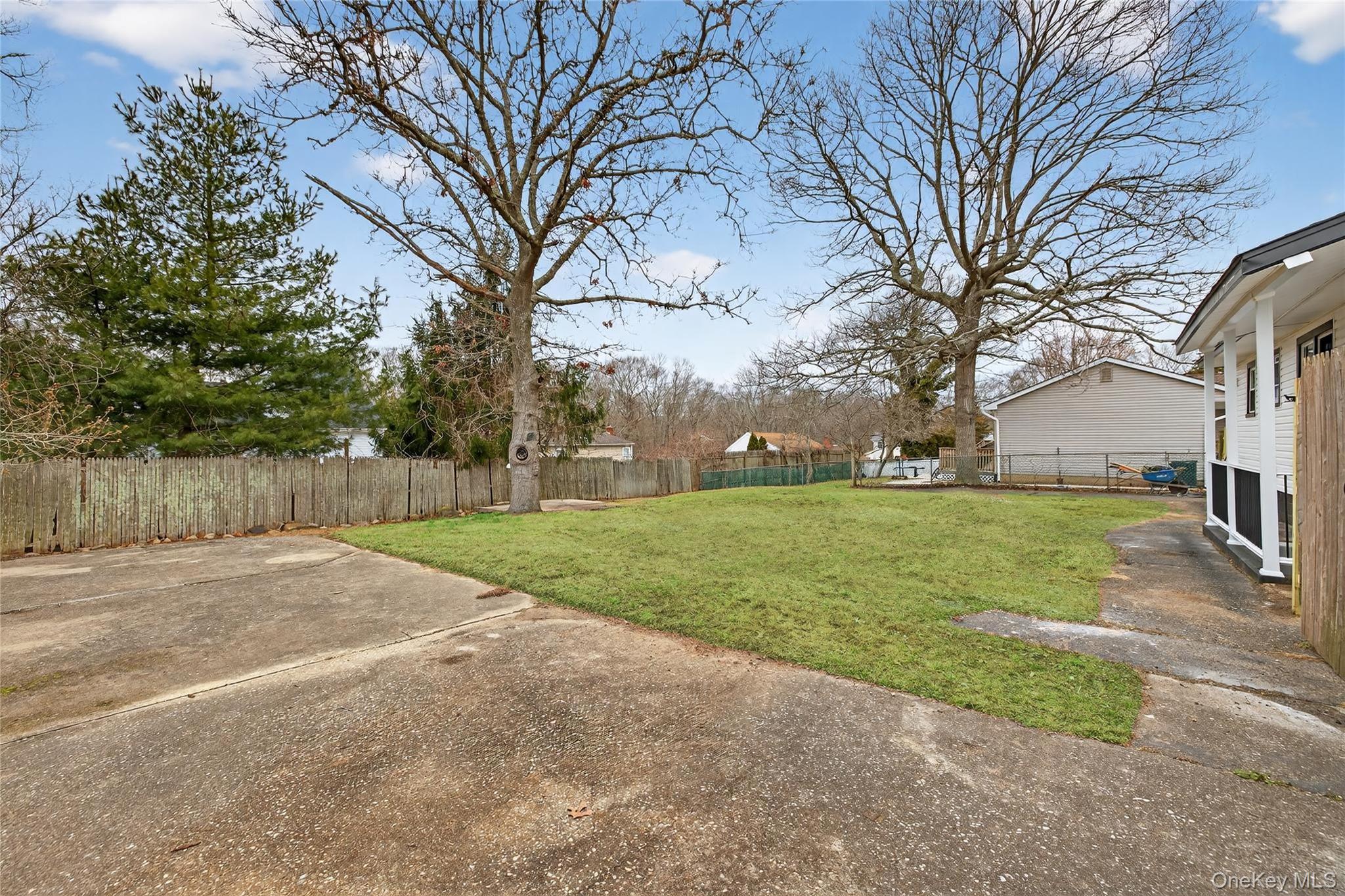 34 Propose Road Shirley, NY 11967 - Photo 40 of 40