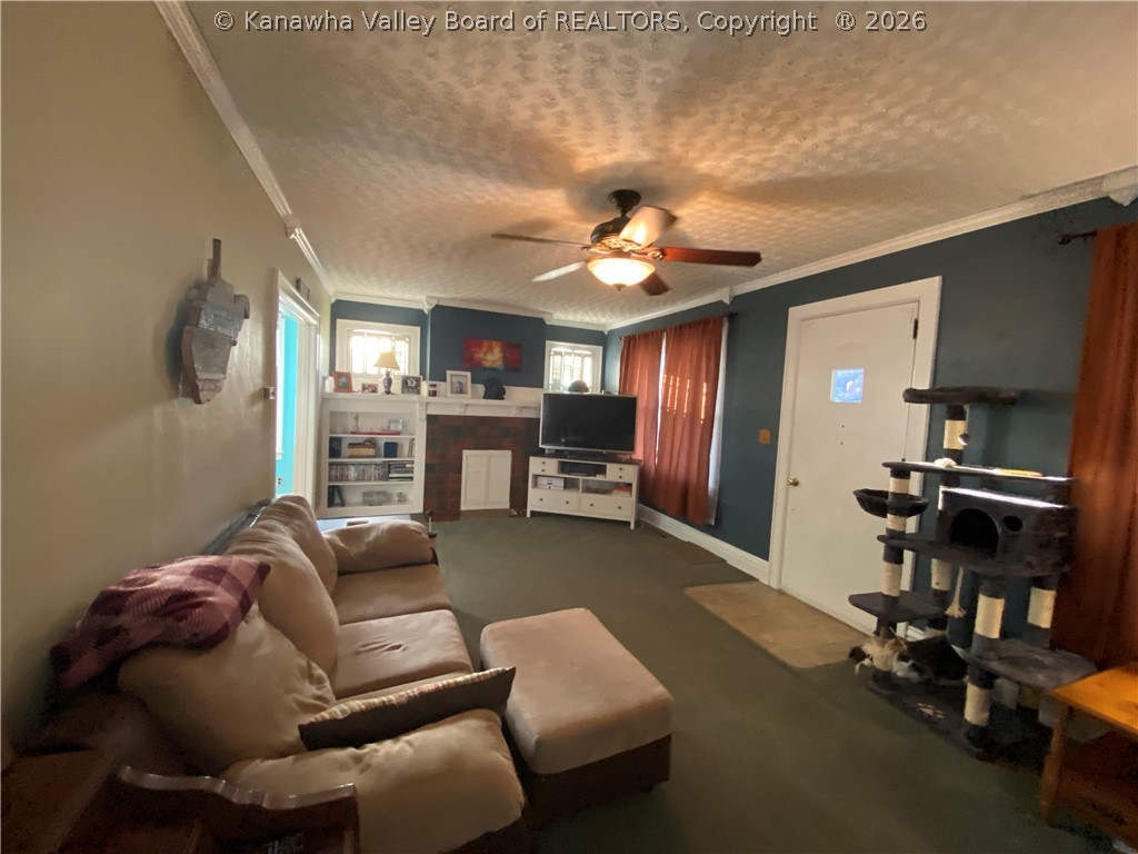 464 3rd Street Madison, WV 25130 - Photo 8 of 46 Gallery Image 8