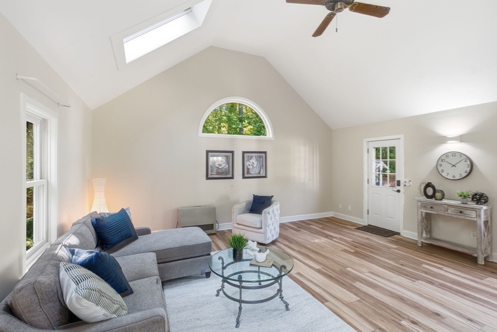 8 Netherwood Road Windham, NH 03087 - Photo 33 of 39 Gallery Image 33
