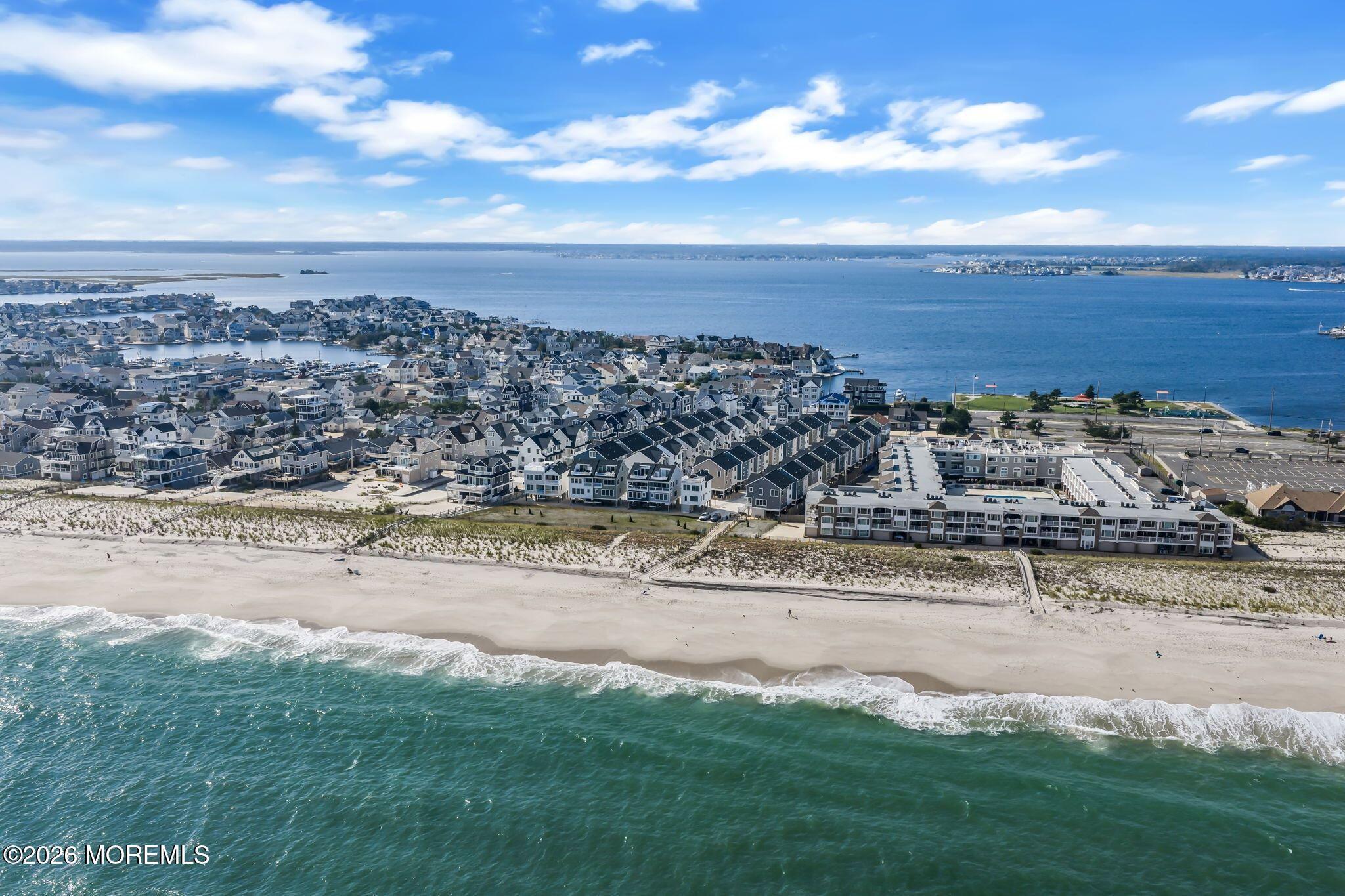 31 Shell Road, Unit 145 Mantoloking, NJ 08738 - Photo 28 of 35 030_36-web-or-mls-dji_20261001143828_003