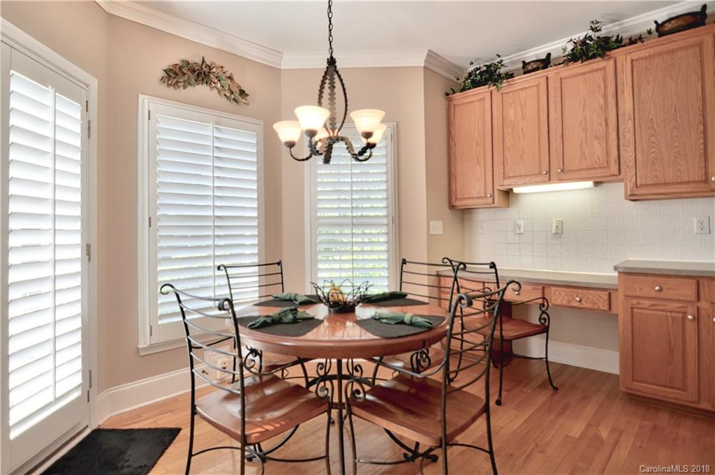 12104 Farnborough Road Huntersville, NC 28078 - Photo 12 of 36 Gallery Image 12