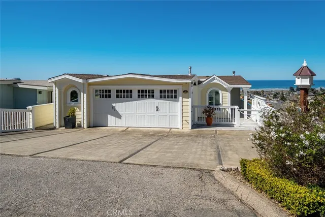 $1,675,000 | 2587 Laurel Avenue, Morro Bay, CA 93442