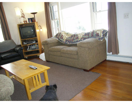 215 Laurel Road West Springfield, MA 01089 - Photo 13 of 25 Gallery Image 13