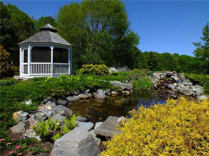 336 Ocean House Road Cape Elizabeth, ME 04107 - Photo 25 of 34 Yard/Garden.