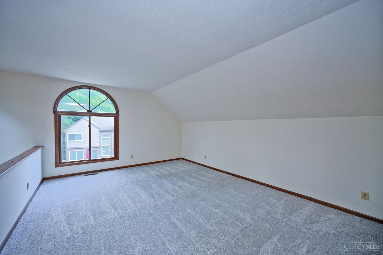 8650 Green Road Cincinnati, OH 45255 - Photo 39 of 57