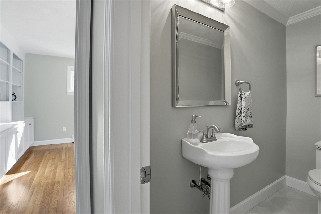 10 Bridle Path North Andover, MA 01845 - Photo 24 of 42 a bathroom with a sink and mirror