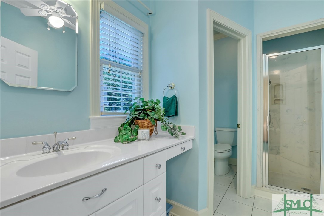 120 Winterberry Drive Savannah, GA 31406 - Photo 36 of 50 1st Full bathroom in MIL/young adult
suite