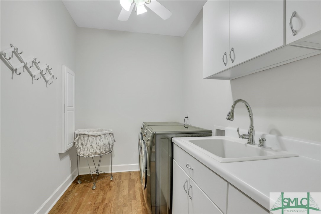120 Winterberry Drive Savannah, GA 31406 - Photo 38 of 50 Laundry room