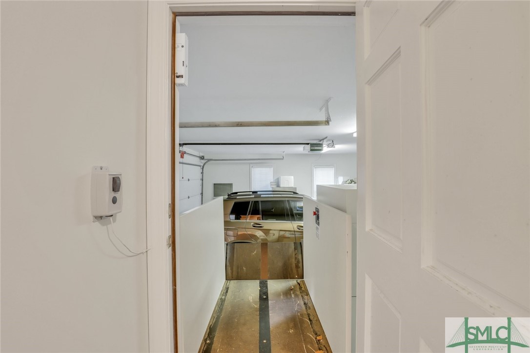 120 Winterberry Drive Savannah, GA 31406 - Photo 43 of 50 Wheelchair lift from garage to main floor, good fo