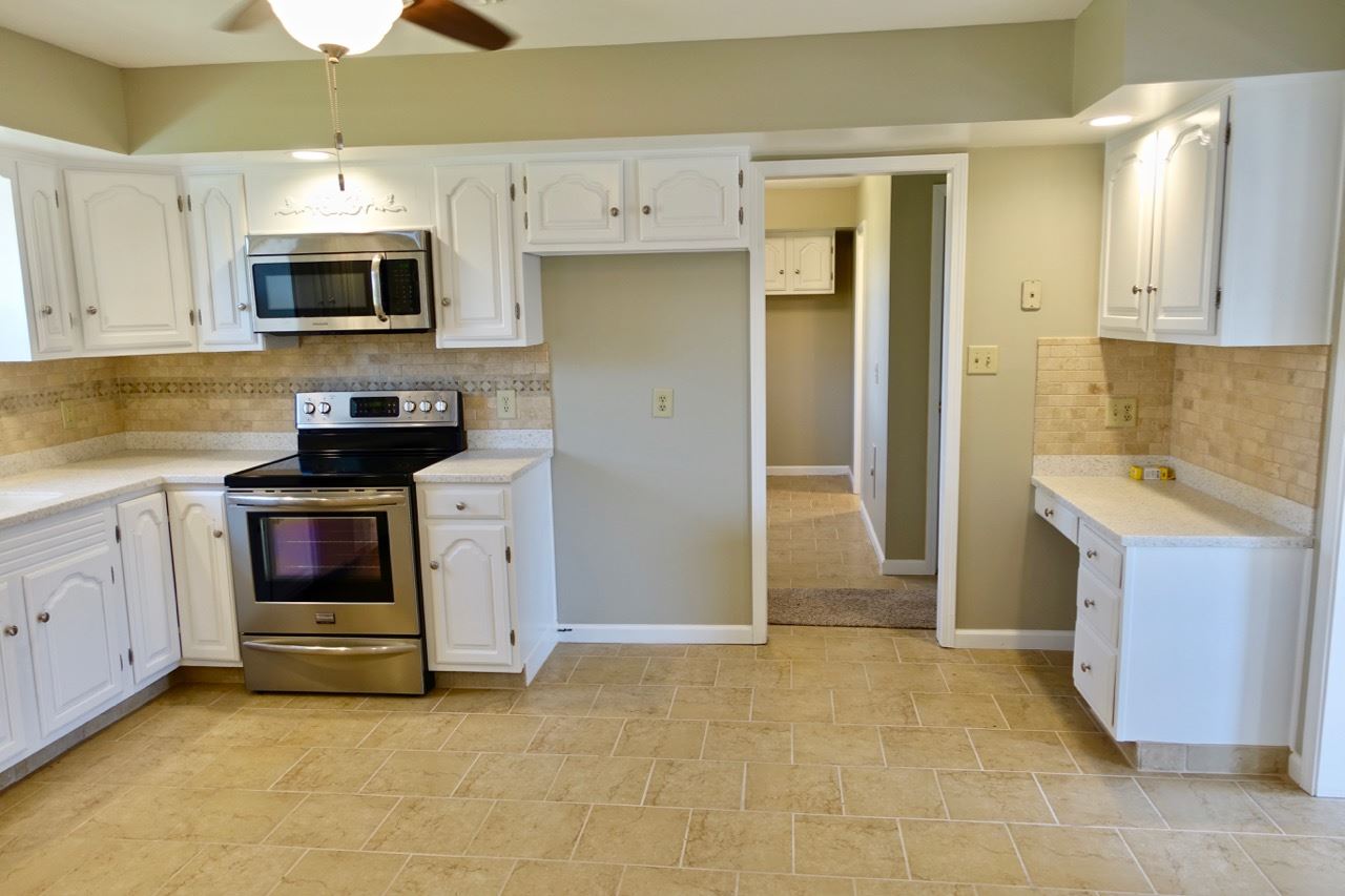 6501 North Morrison Road Muncie, IN 47304 - Photo 8 of 36