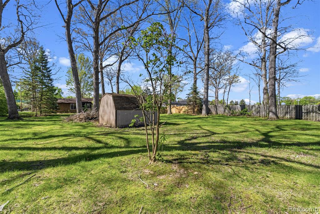 4191 McCandlish Road Grand Blanc, MI 48439 - Photo 46 of 53