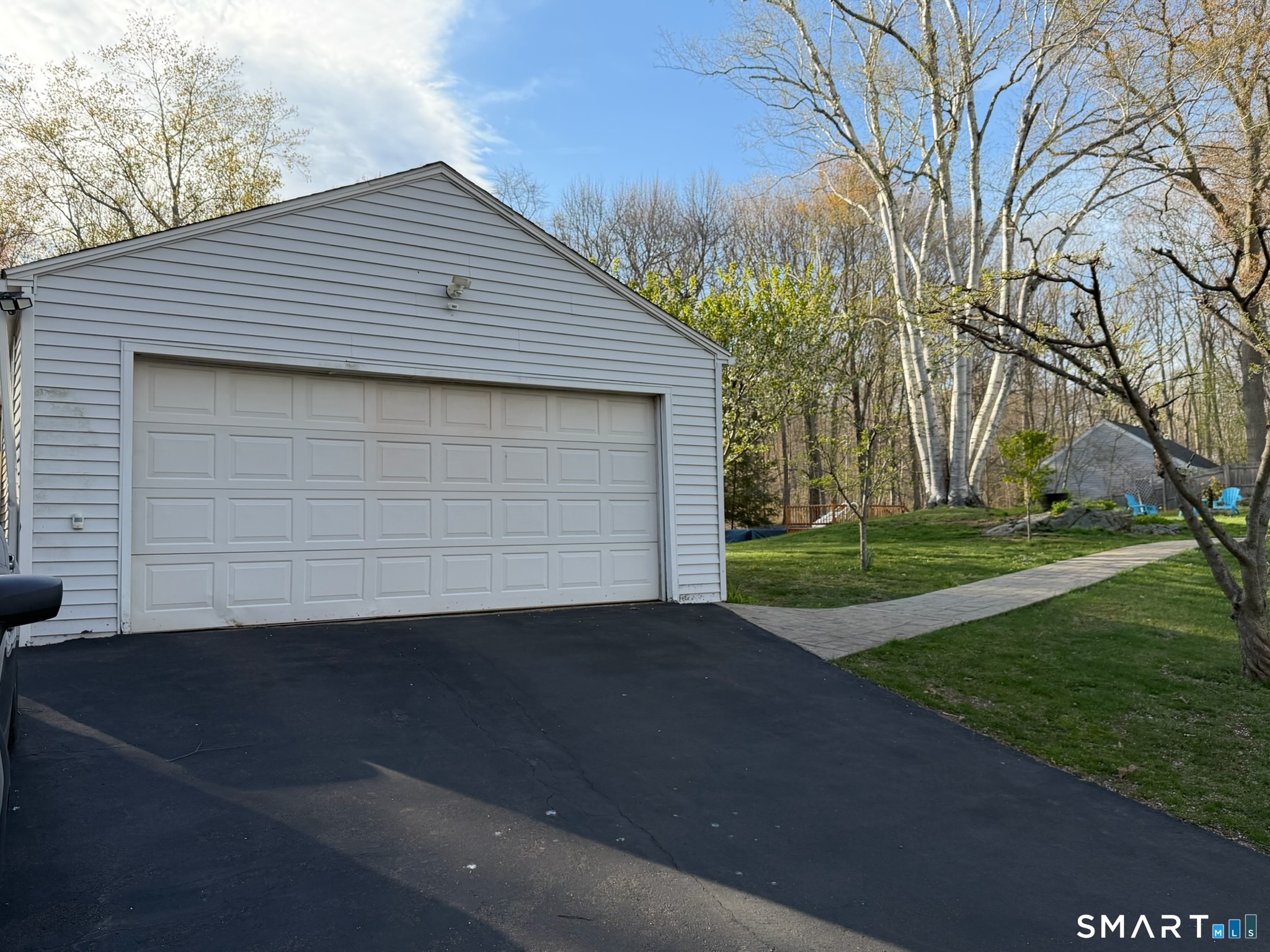 79 French Road Bolton, CT 06043 - Photo 4 of 24