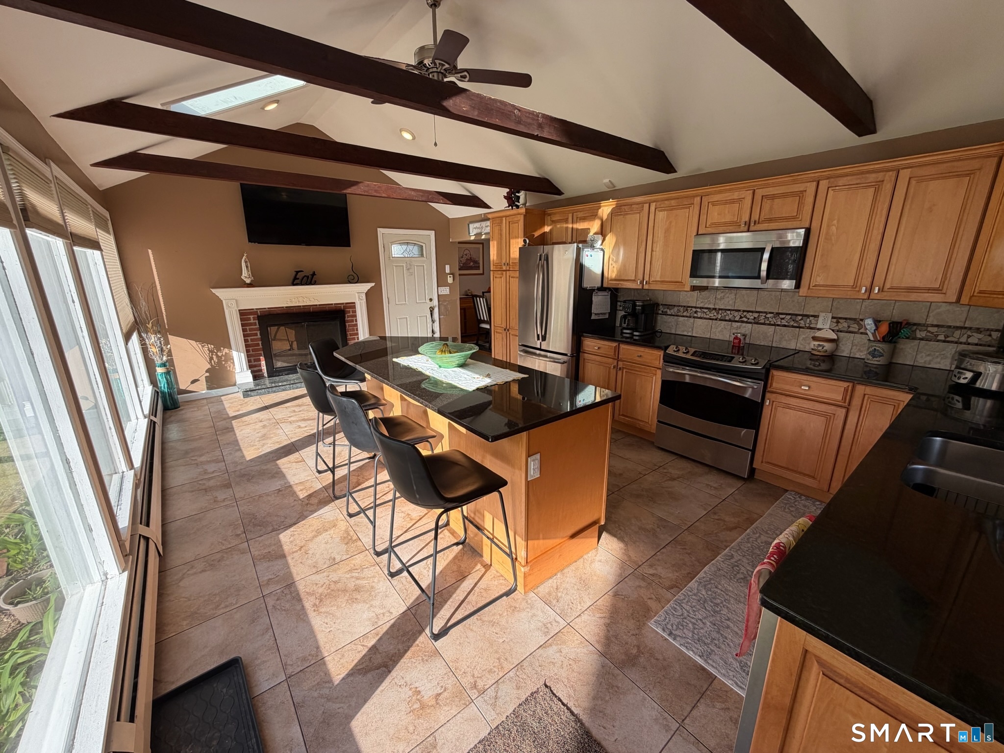 79 French Road Bolton, CT 06043 - Photo 7 of 24