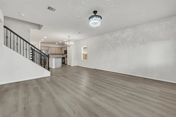 $2,400 | 2727 Crested Creek Lane, Fulshear, TX 77441