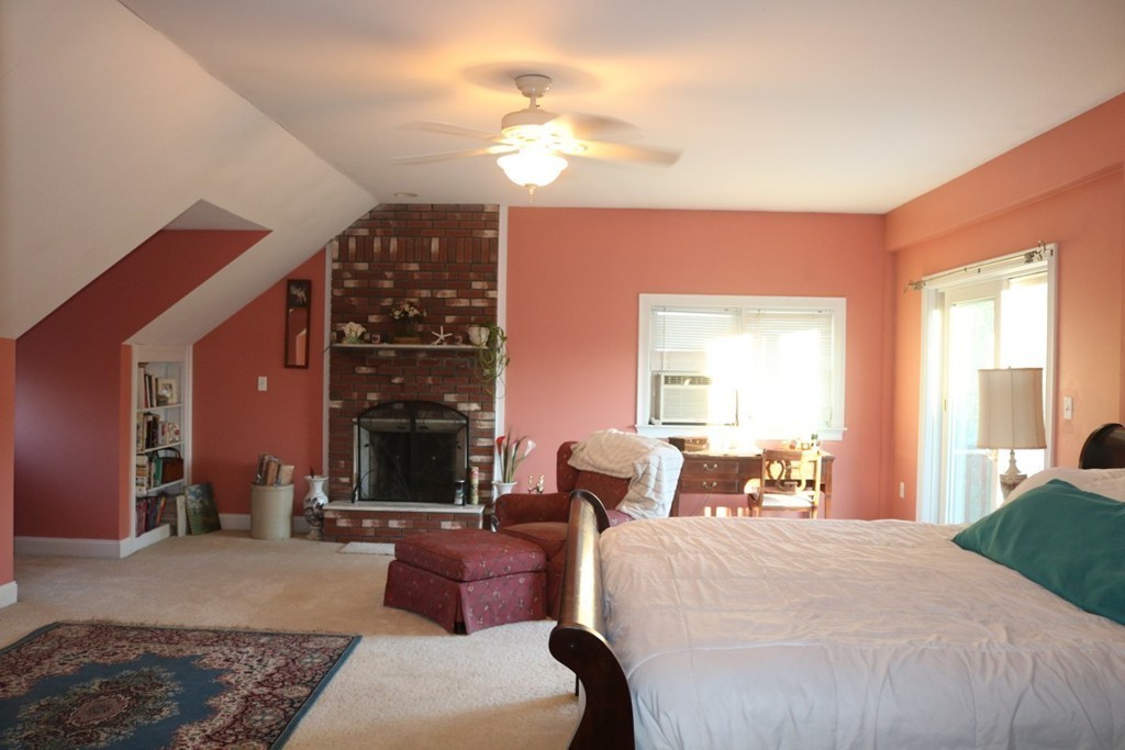 188 Whalom Road Lunenburg, MA 01462 - Photo 20 of 30 Gallery Image 20