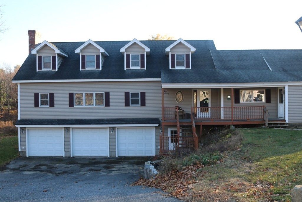 188 Whalom Road Lunenburg, MA 01462 - Photo 4 of 30 Gallery Image 4
