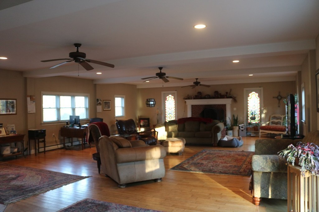 188 Whalom Road Lunenburg, MA 01462 - Photo 5 of 30 Gallery Image 5