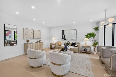 $1,799,000 | 3183 Cesar Chavez, Unit 1, San Francisco, CA 94110