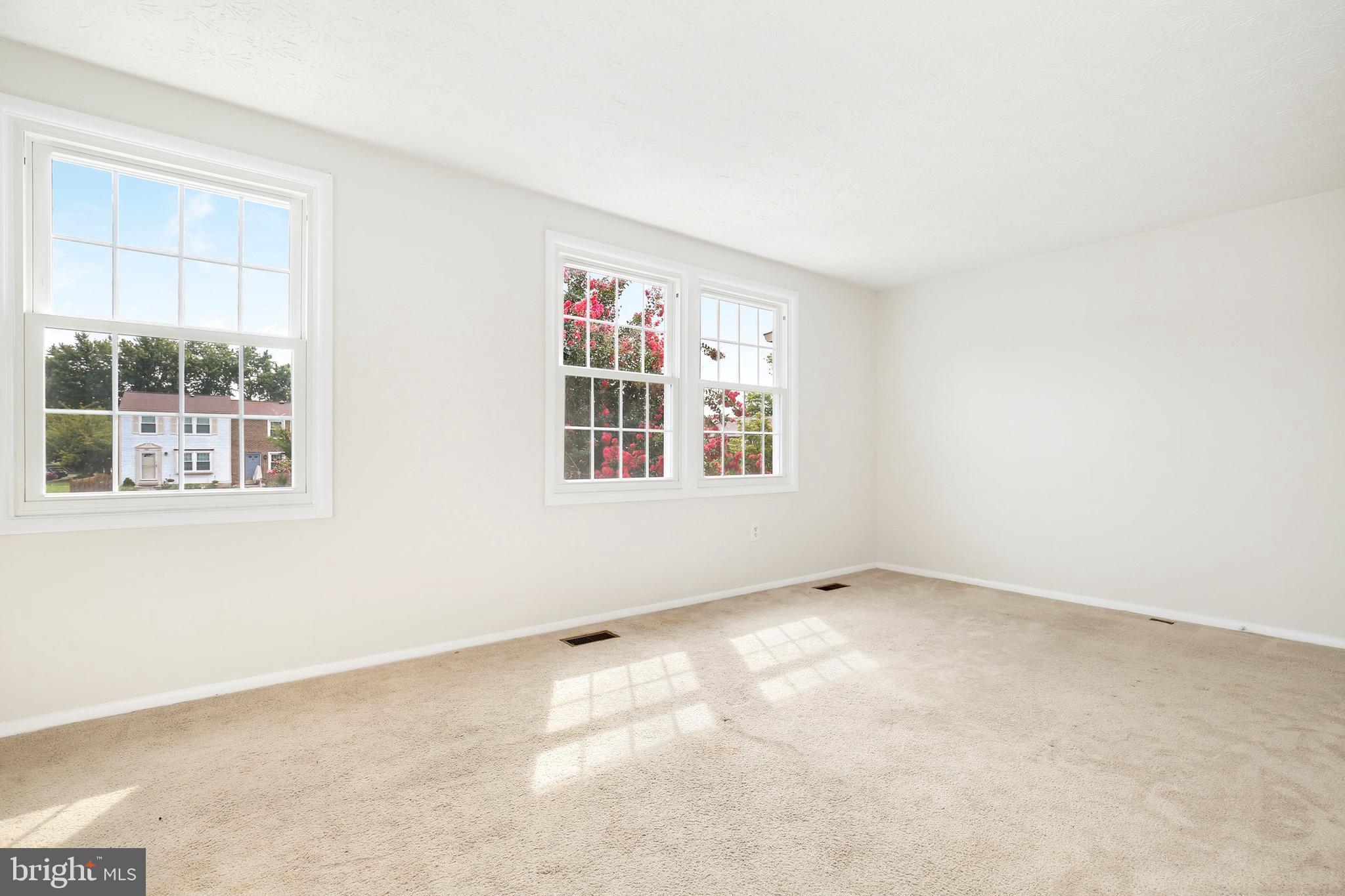 1404 Farmcrest Way Silver Spring, MD 20905 - Photo 11 of 22 Gallery Image 11