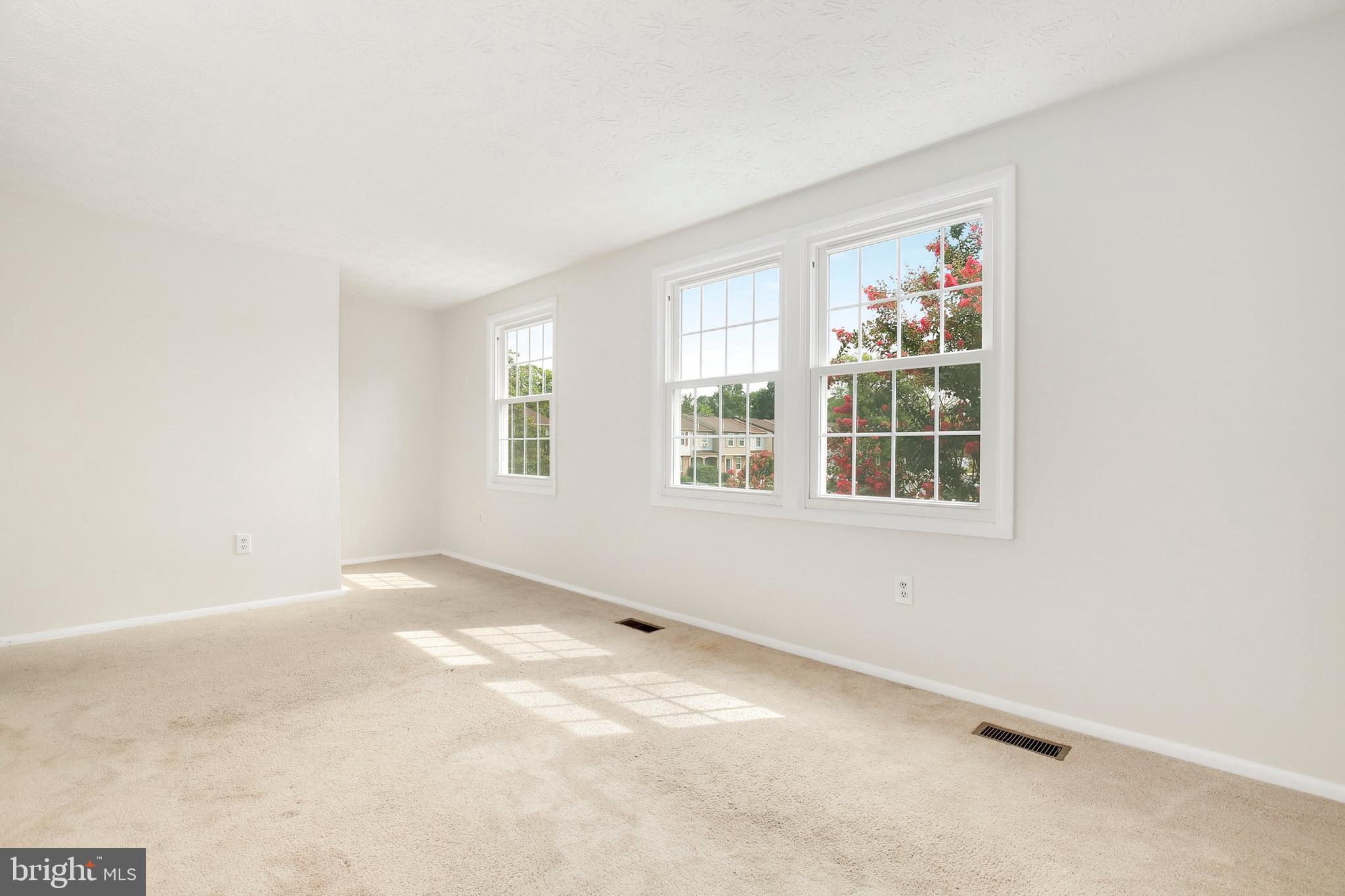 1404 Farmcrest Way Silver Spring, MD 20905 - Photo 12 of 22 Gallery Image 12