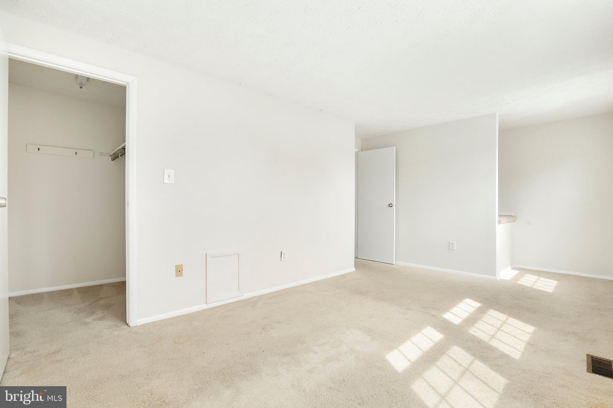 1404 Farmcrest Way Silver Spring, MD 20905 - Photo 13 of 22 Gallery Image 13