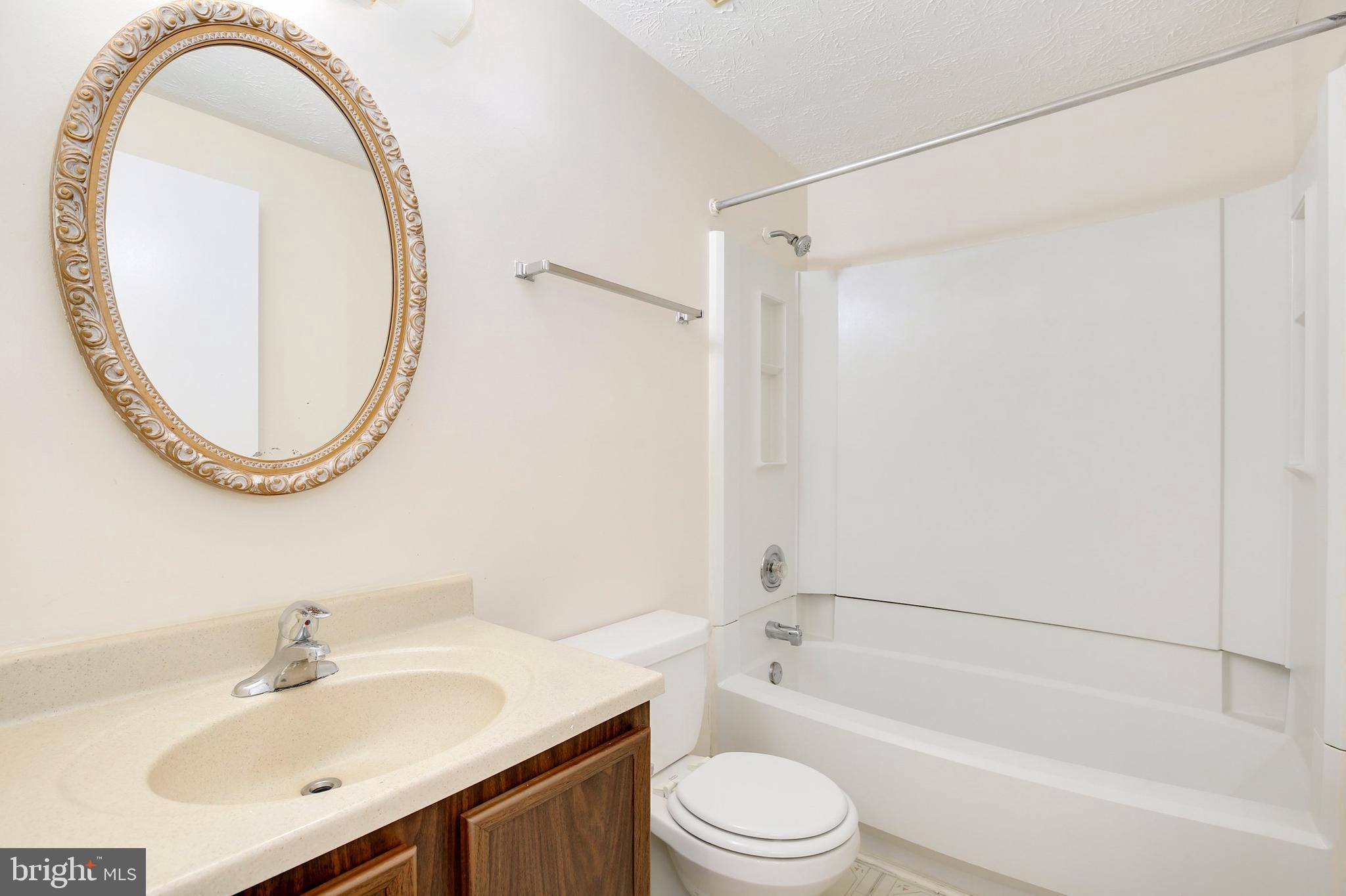 1404 Farmcrest Way Silver Spring, MD 20905 - Photo 16 of 22 Gallery Image 16
