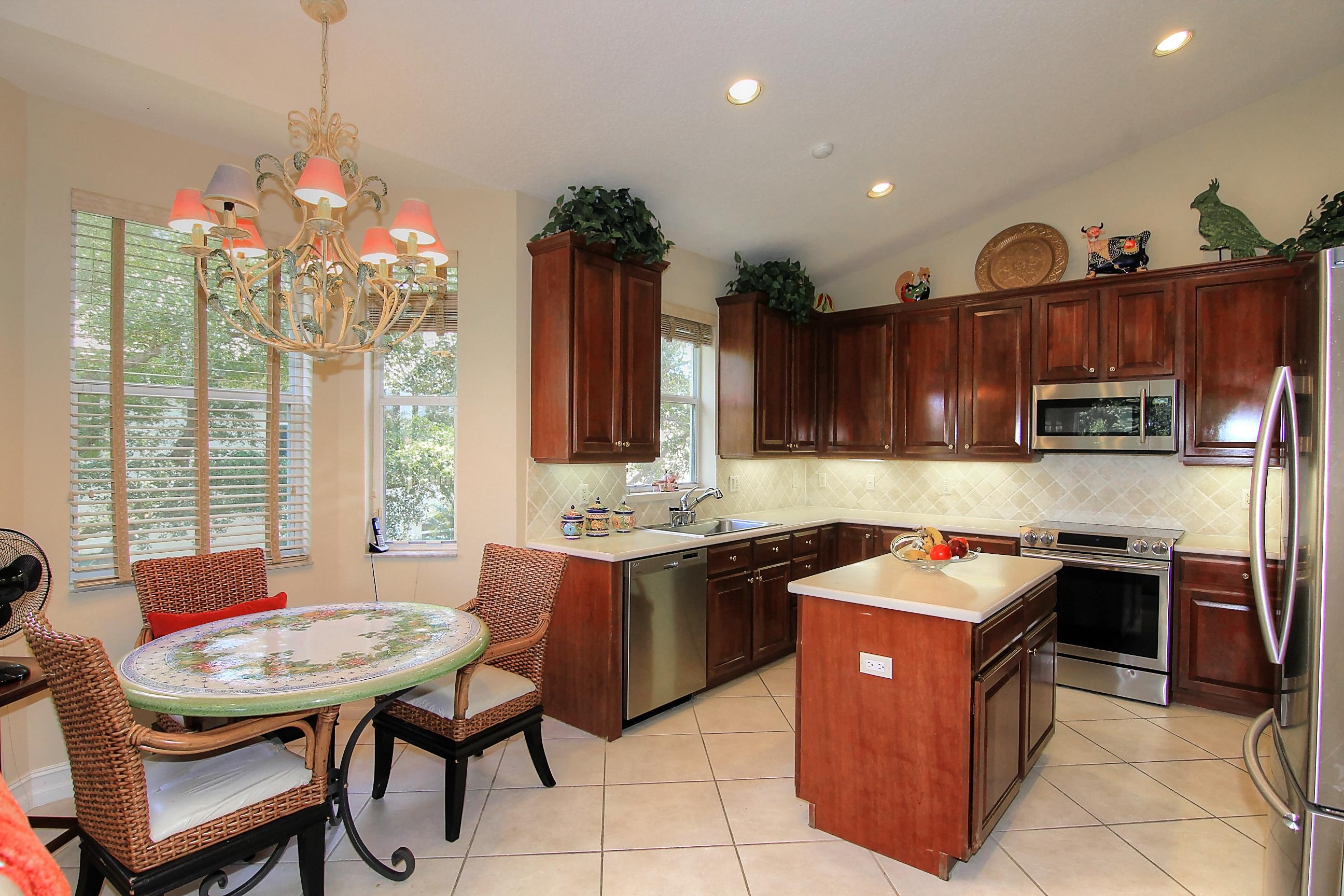 6189 Island Boca Raton, Unit D Boca Raton, FL 33496 - Photo 5 of 14 IMG_8515