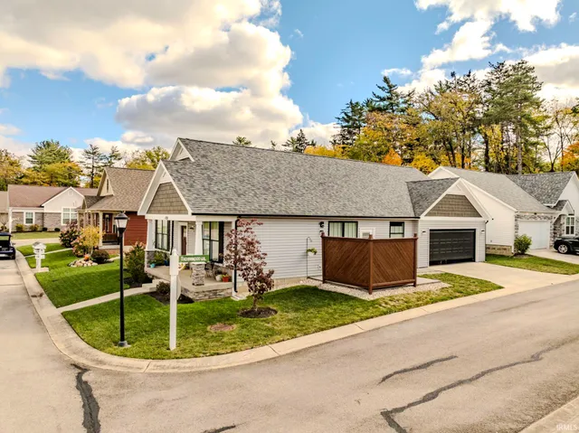 $320,000 | 4208 West Thornwood Lane, Muncie, IN 47304