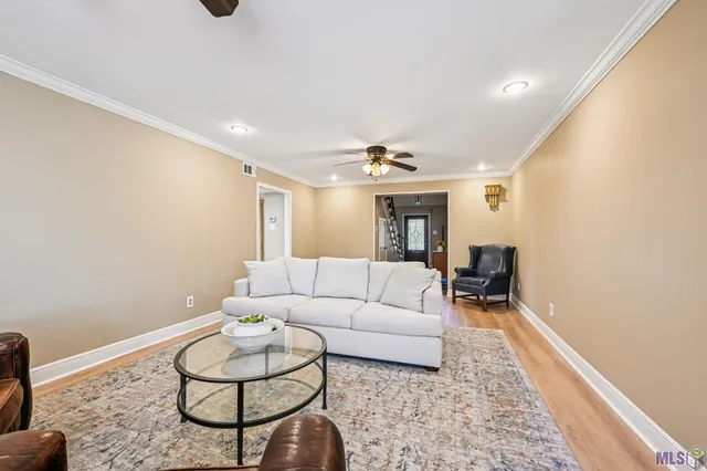 $475,000 | 4425 Elmwood Parkway, Metairie, LA 70003