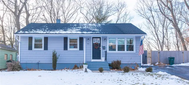 $390,000 | 91 Windsor Park Drive, Coventry, RI 02816