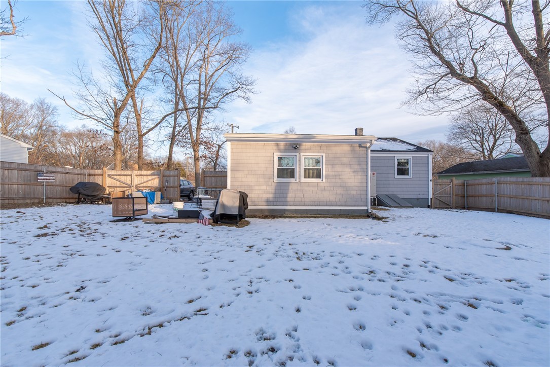 91 Windsor Park Drive Coventry, RI 02816 - Photo 27 of 31