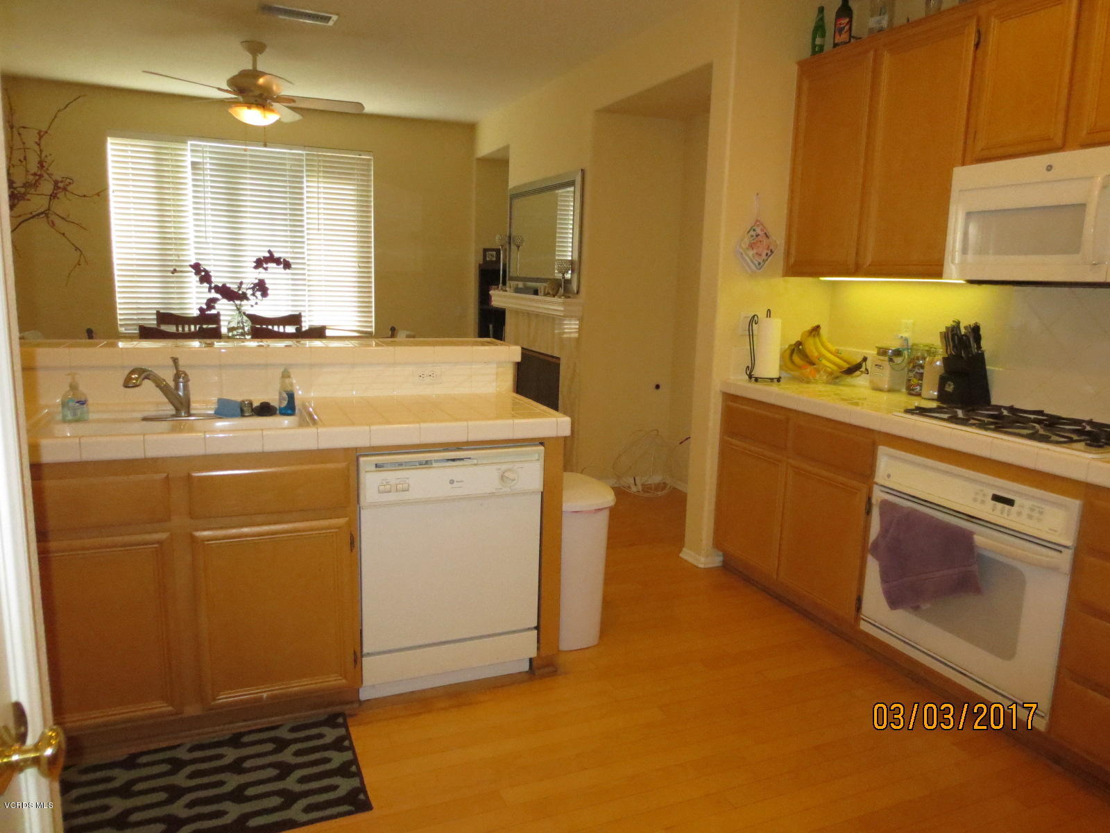 5952 Myrtle Court Simi Valley, CA 93063 - Photo 4 of 49 IMG_1292