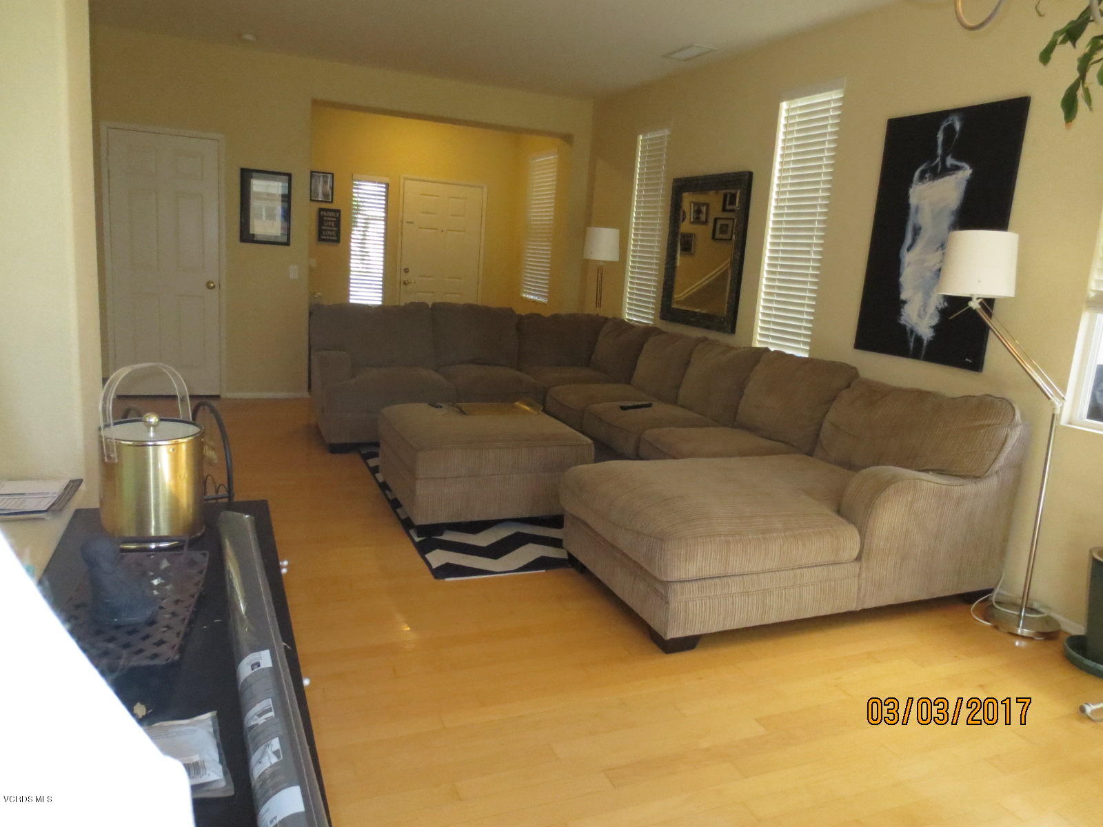 5952 Myrtle Court Simi Valley, CA 93063 - Photo 9 of 49 IMG_1277