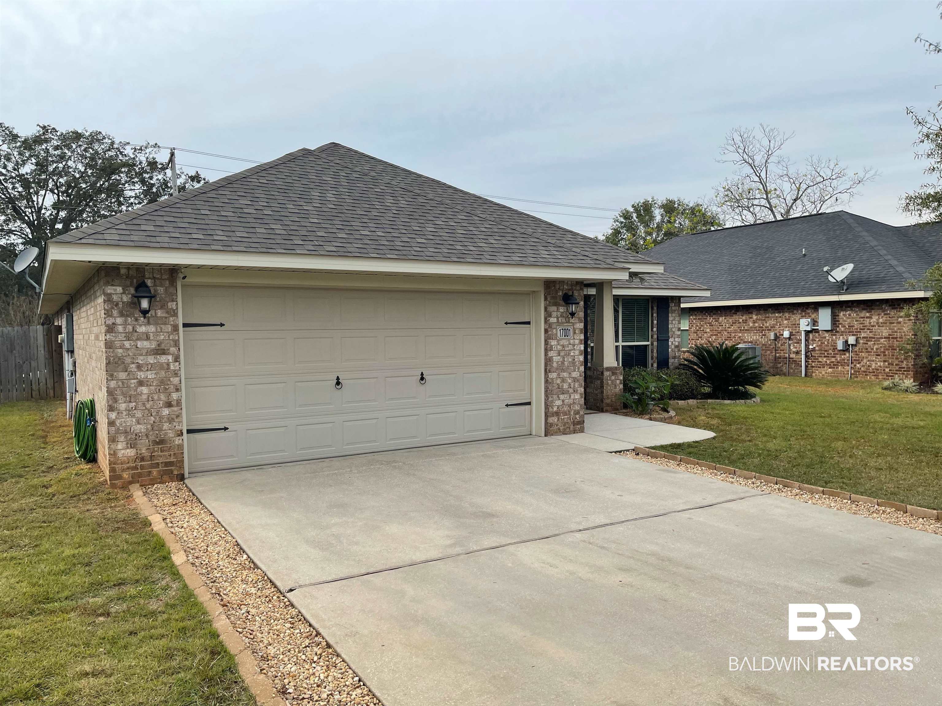 17001 Russet Court Foley, AL 36535 - Photo 3 of 21 Front Photo 3