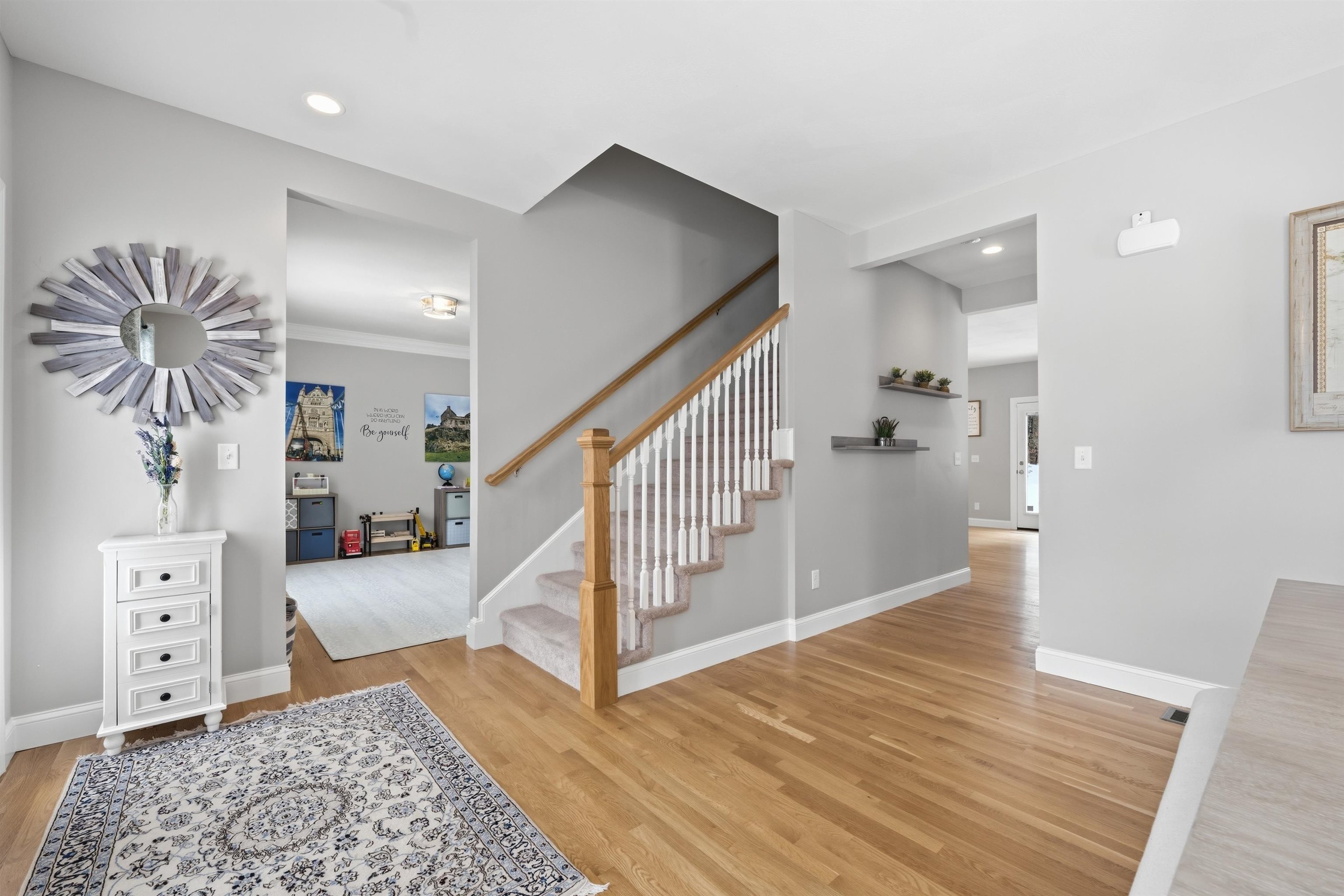 6 Baldwin Court Merrimack, NH 03054 - Photo 4 of 48