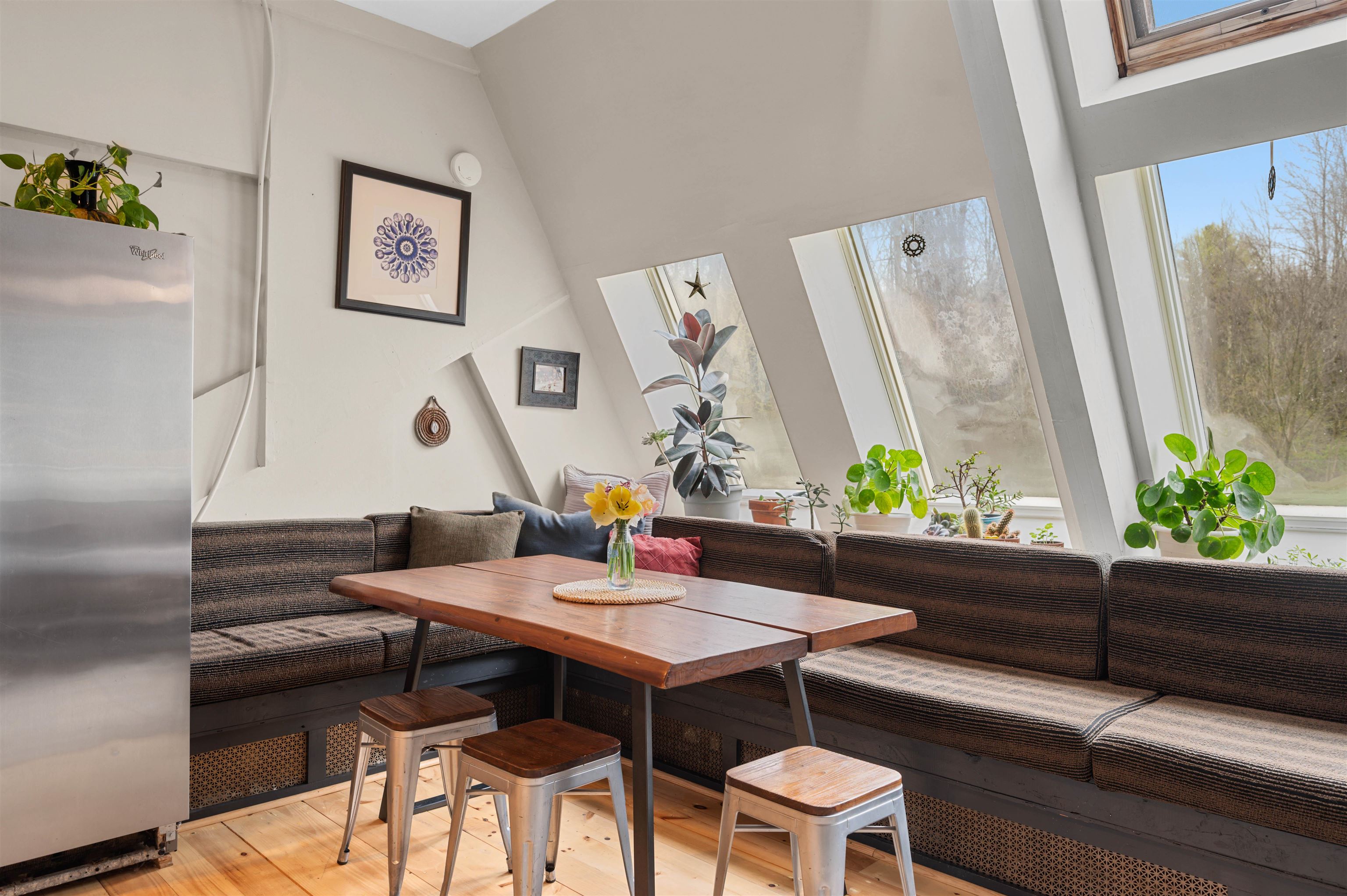 16 Dimetro Road, Unit 5 Warren, VT 05674 - Photo 12 of 55